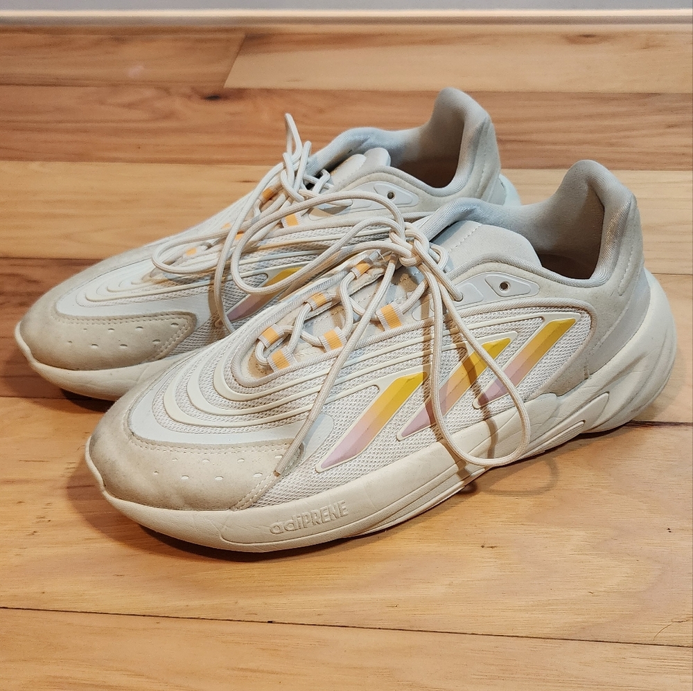 Womens Adidas Ozelia Athletic Shoe Cream Sand Strata Acid Orange 8.5 Minor Wear
